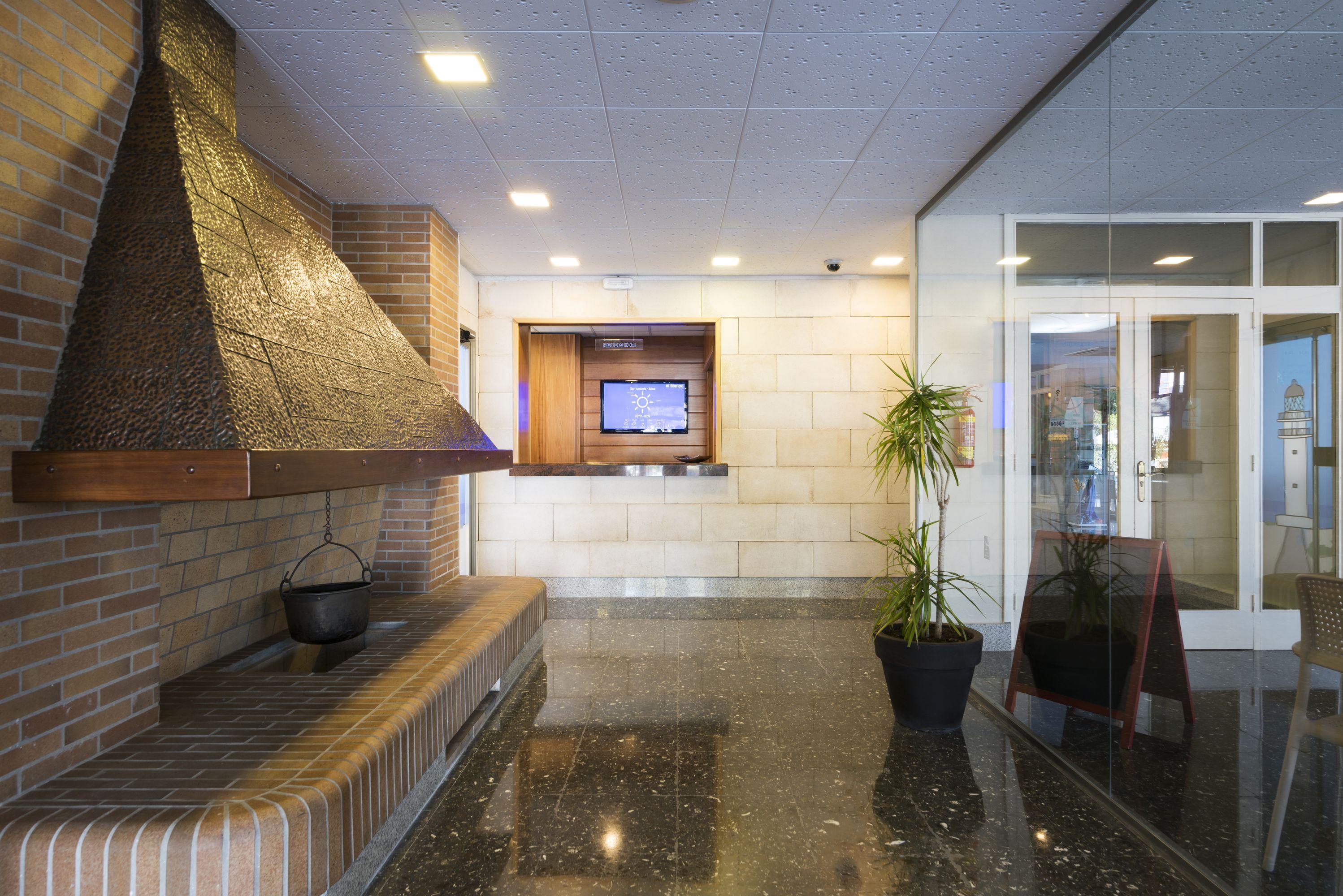 Sant Antoni de Portmany Azuline Hotel S'Anfora & Fleming (Adults Only) מראה חיצוני תמונה