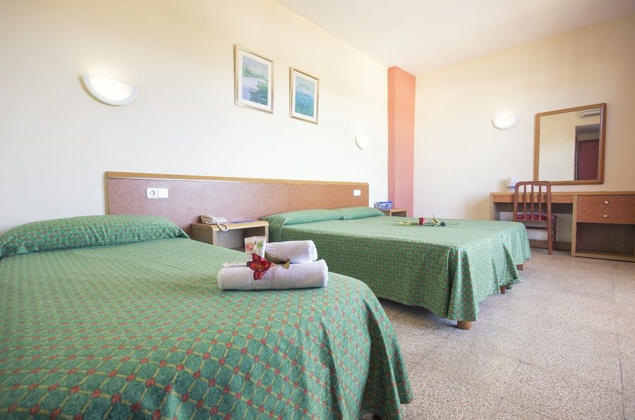 Sant Antoni de Portmany Azuline Hotel S'Anfora & Fleming (Adults Only) מראה חיצוני תמונה