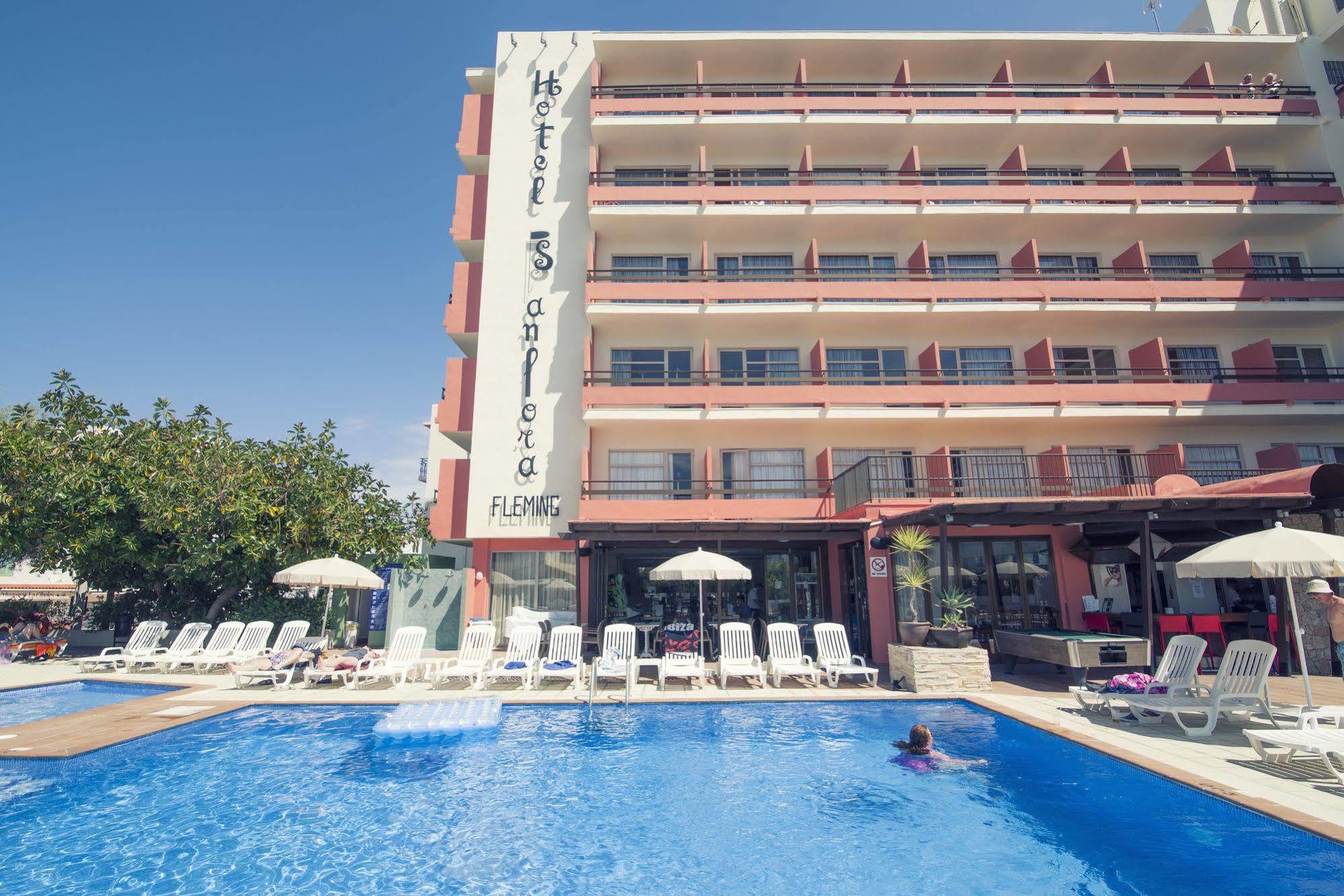 Sant Antoni de Portmany Azuline Hotel S'Anfora & Fleming (Adults Only) מראה חיצוני תמונה